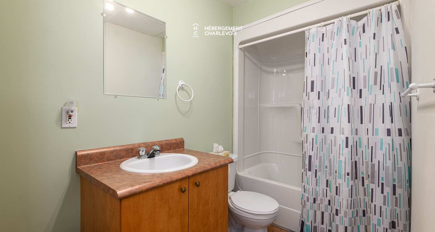 VER-2 (Bas) - Chalet à mi-chemin entre montagnes et ville